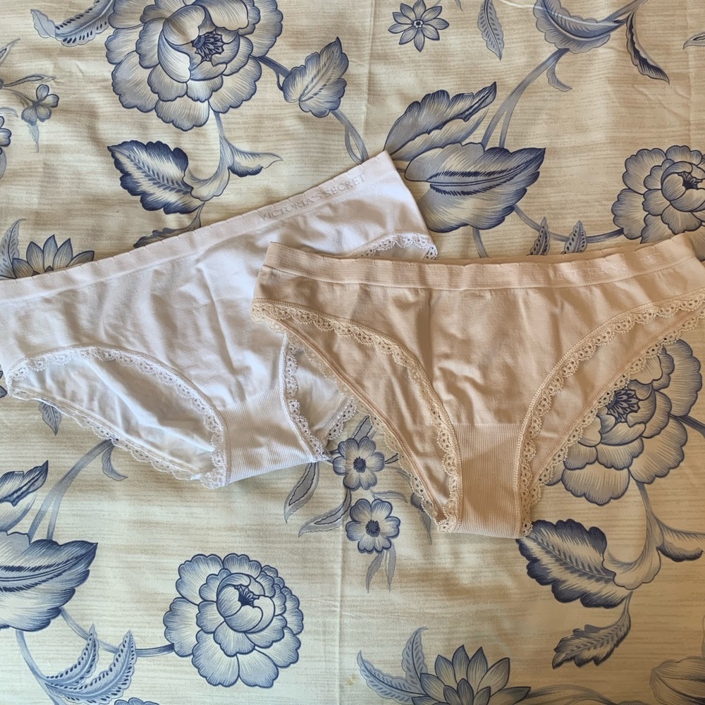 2 Victoria’s Secret Panties
